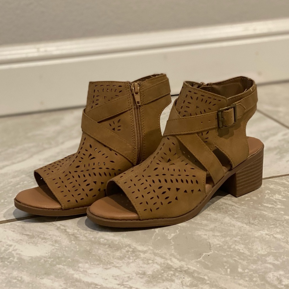 ✨Justice Girl Booties✨